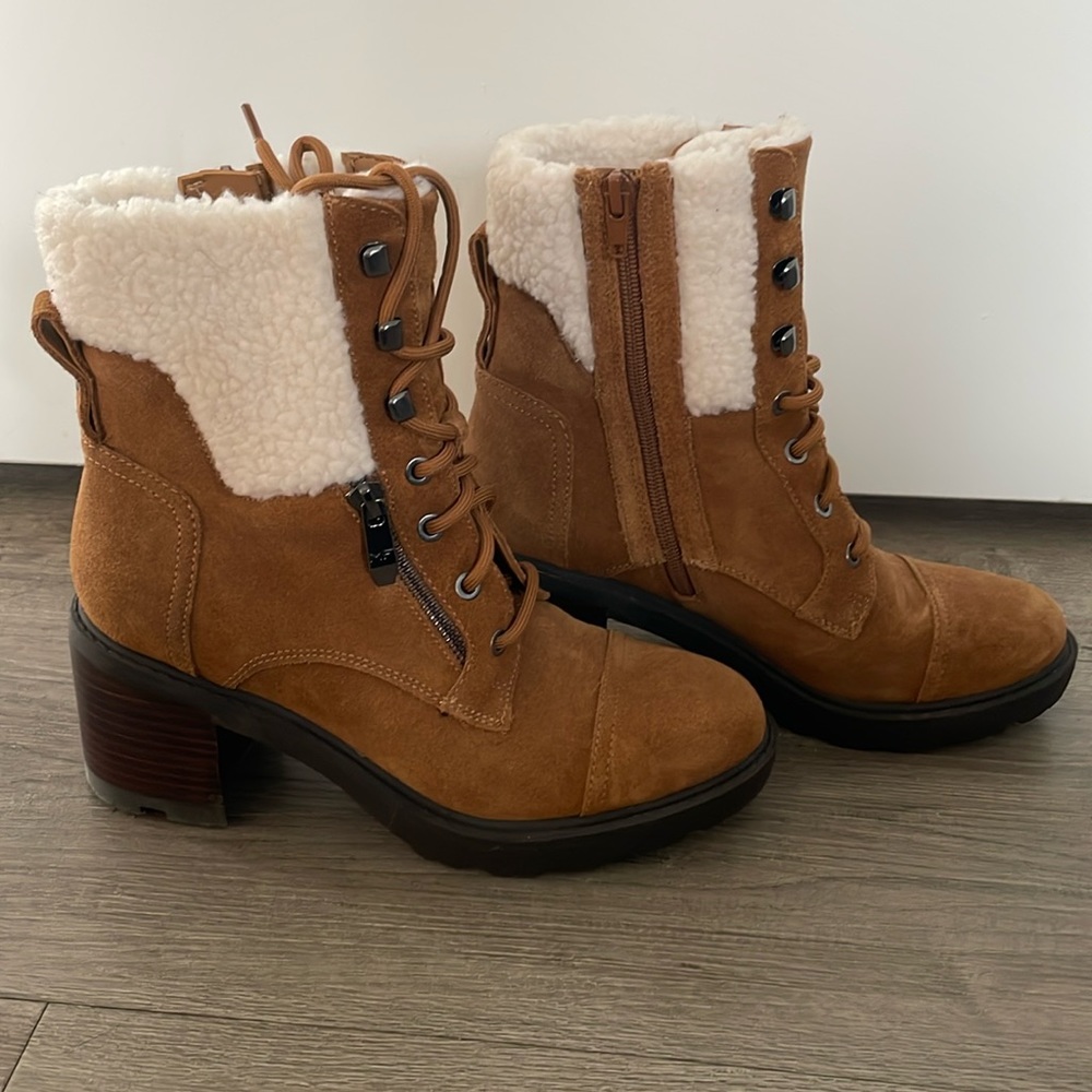 Like New Marc Fisher Lansly Tan Suede Boots